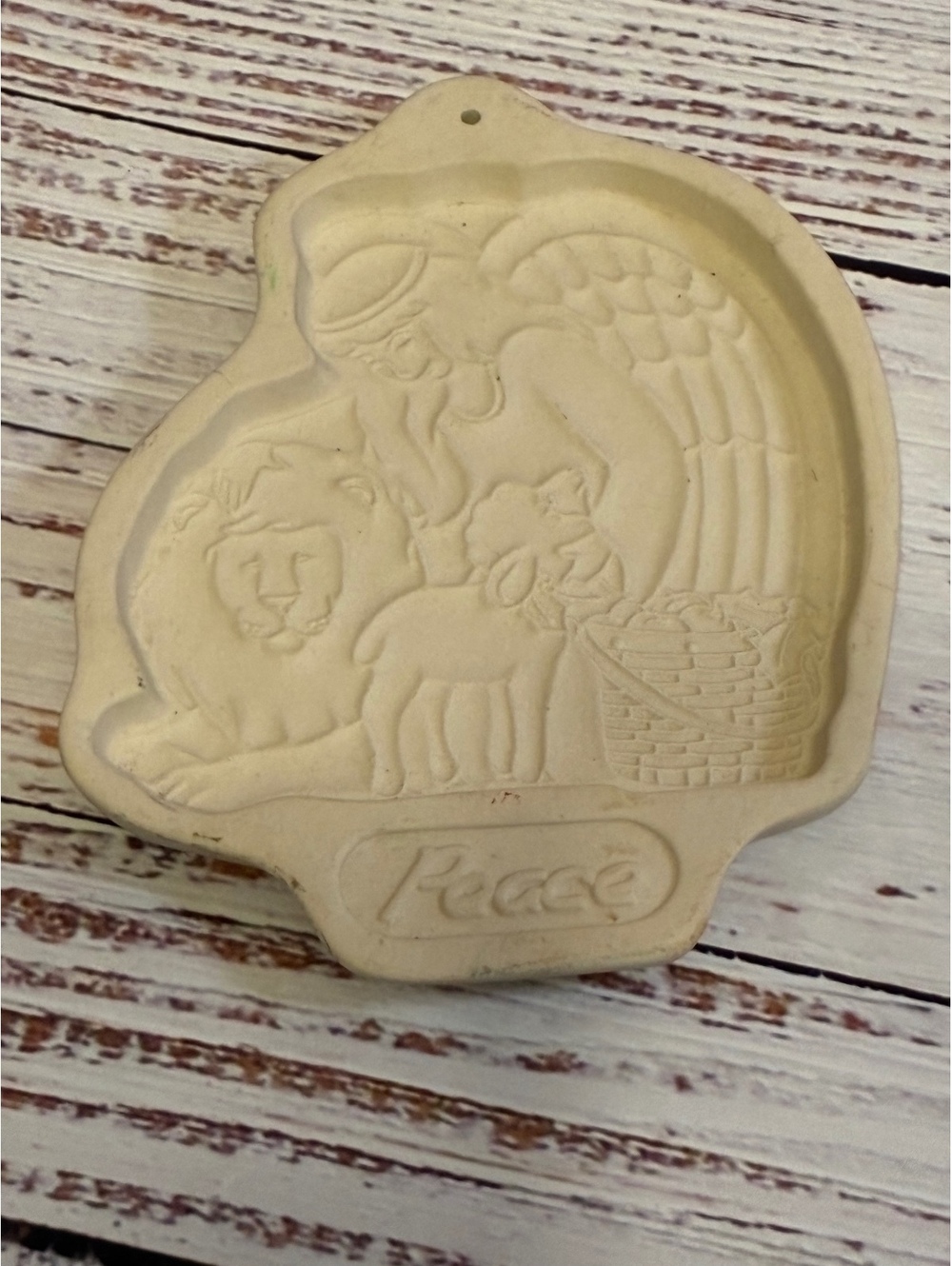 Vintage 1993 Longaberger Pottery Angel Series Cookie Mold Peace Lion Lamb